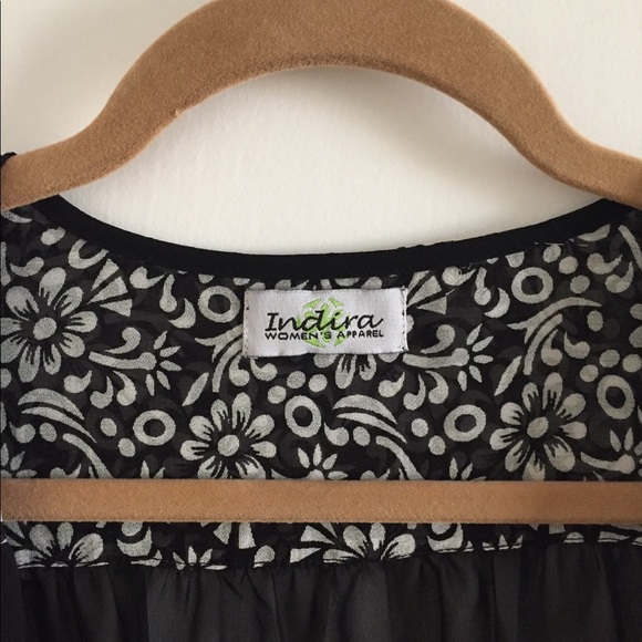 Black Sheer Top Size Medium - Picture 2 of 4